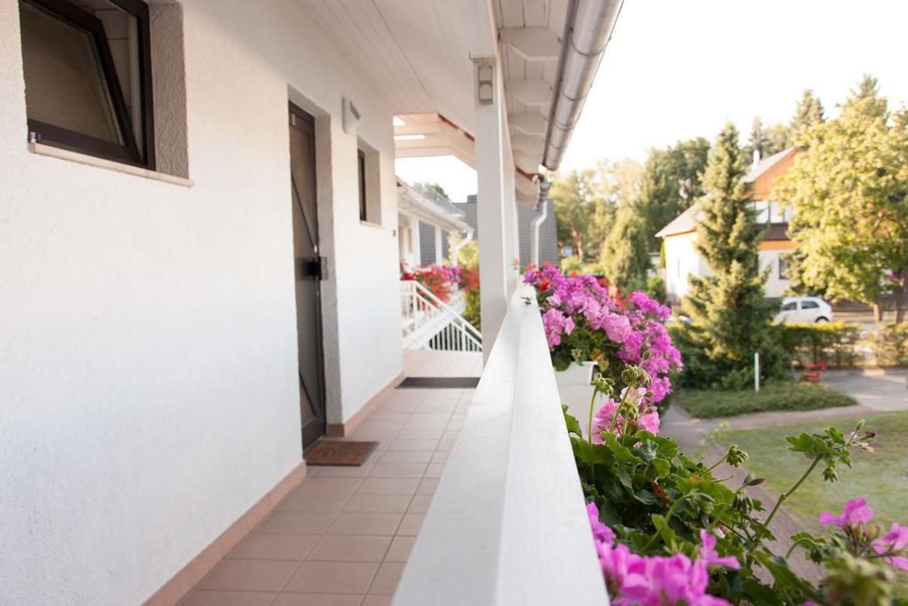 Pension Geranienhof Stahnsdorf Exterior photo